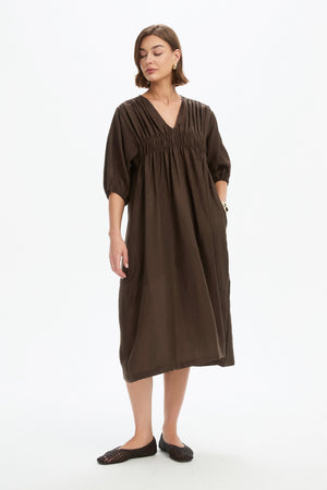 PUFF SLEEVE GATHER FRONT DRESS