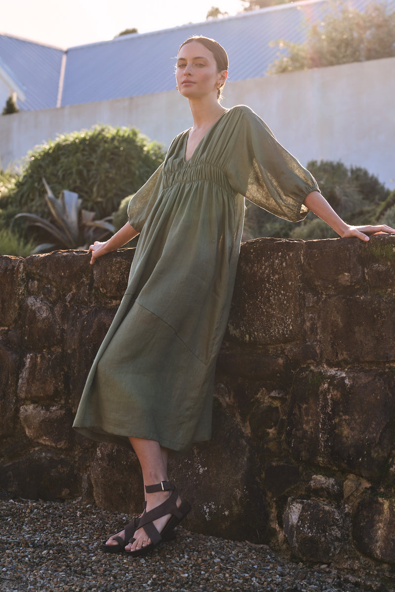 PUFF SLEEVE GATHER FRONT DRESS