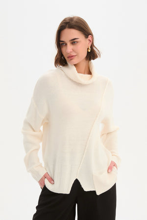 RAW SEAM DROP POCKET KNIT