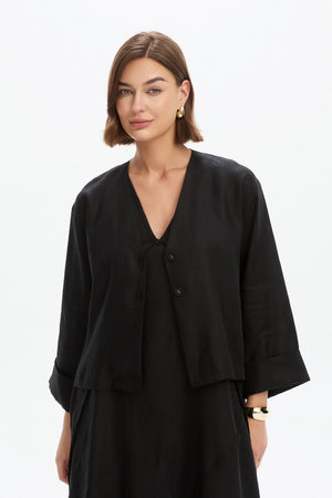 RELAXED LINEN JACKET