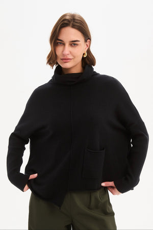 ROLL HEM POCKET KNIT