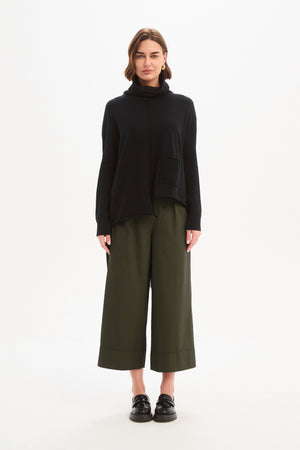 ROLL HEM POCKET KNIT