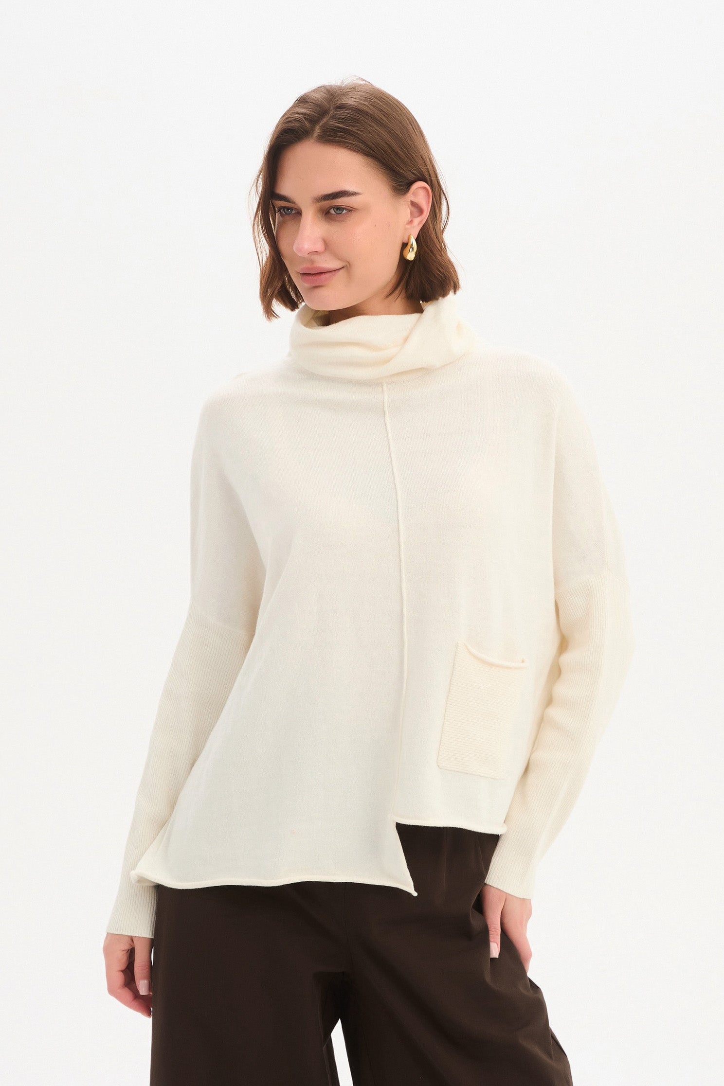 ROLL HEM POCKET KNIT cream