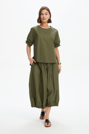 RUFFLE SLEEVE DETAIL TOP
