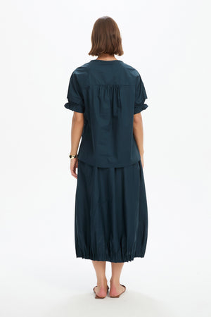 RUFFLE SLEEVE DETAIL TOP