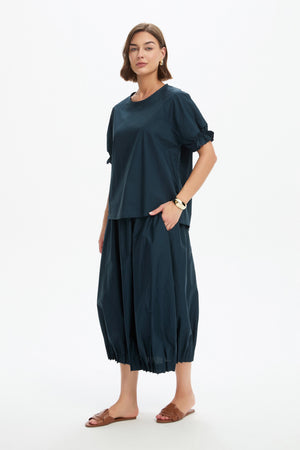 RUFFLE SLEEVE DETAIL TOP