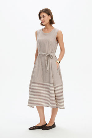 SLEEVELESS TIE BELT STRIPE DRESS