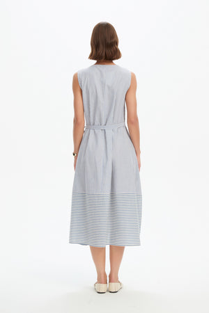 SLEEVELESS TIE BELT STRIPE DRESS