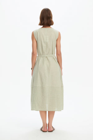 SLEEVELESS TIE BELT STRIPE DRESS