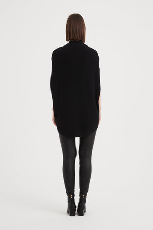 SLEEVELESS TUNIC