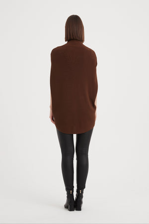 SLEEVELESS TUNIC