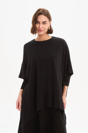 SPLIT HEM KNIT TOP