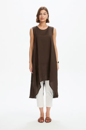 SPLIT HEM SLEEVELESS TUNIC