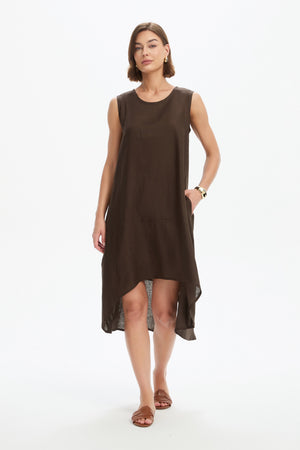 SPLIT HEM SLEEVELESS TUNIC