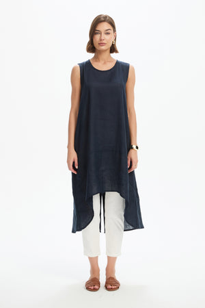 SPLIT HEM SLEEVELESS TUNIC