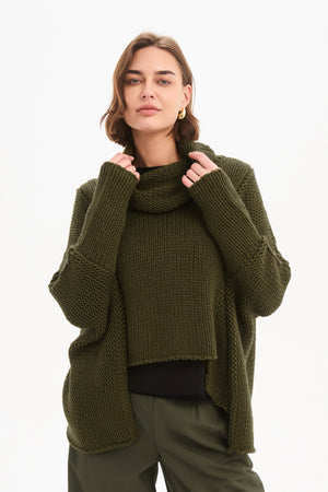 STEP HEM CROP KNIT