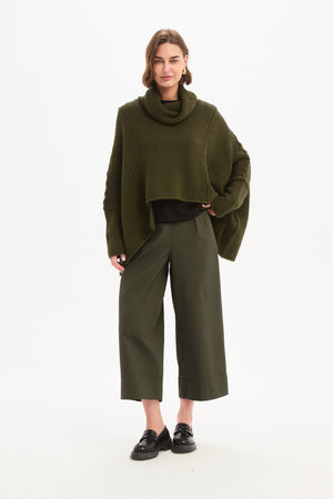 STEP HEM CROP KNIT