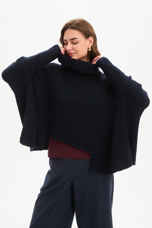 STEP HEM CROP KNIT