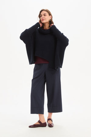 STEP HEM CROP KNIT