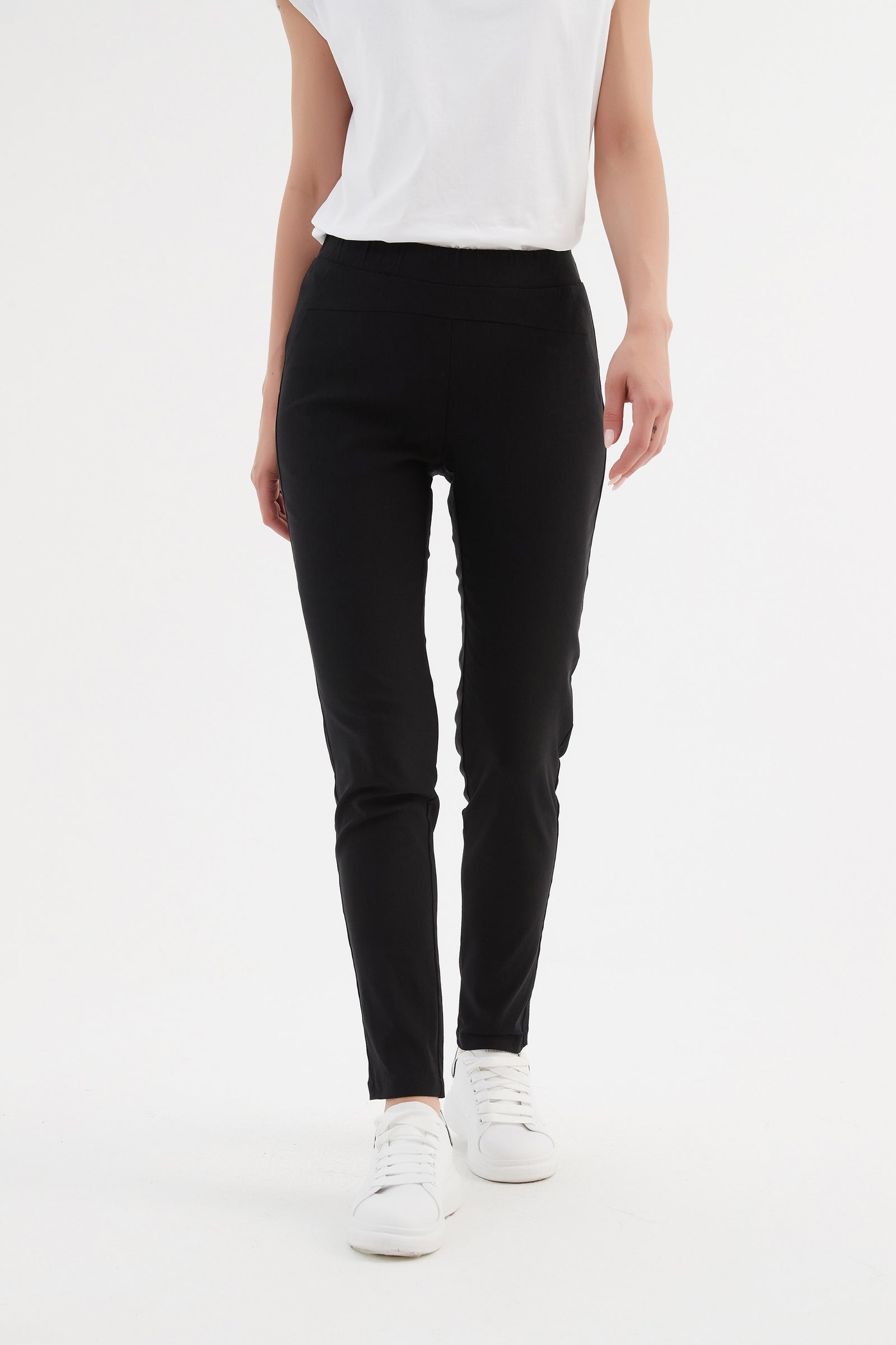 STRAIGHT PANT