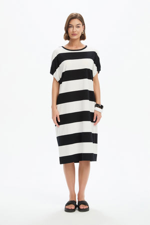 STRIPE BUBBLE SLEEVE DRESS