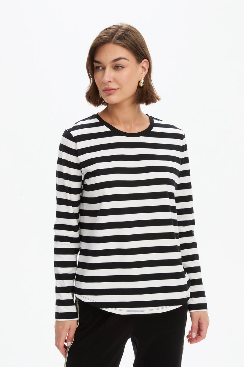 STRIPE CURVE HEM TSHIRT