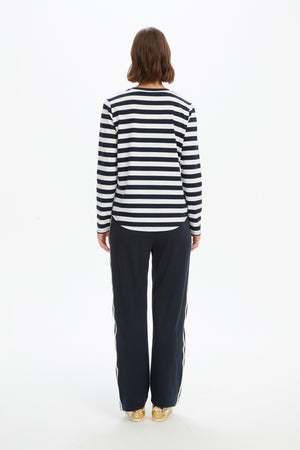 STRIPE CURVE HEM TSHIRT