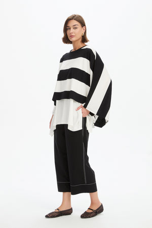 STRIPE OVERSIZED LAYER TOP