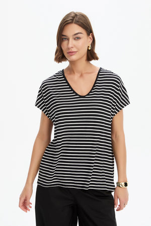 STRIPE V NECK SWING TEE