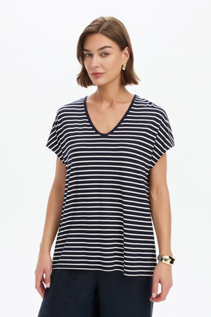STRIPE V NECK SWING TEE