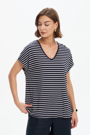STRIPE V NECK SWING TEE