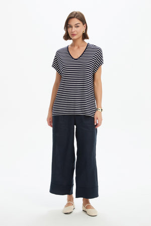 STRIPE V NECK SWING TEE