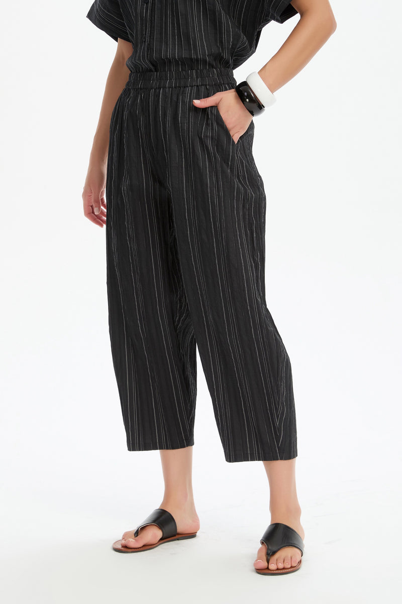 TEXTURED PINSTRIPE BARREL PANT
