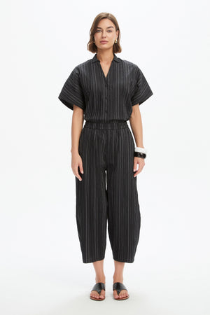 TEXTURED PINSTRIPE BARREL PANT