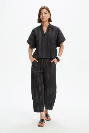 TEXTURED PINSTRIPE SHIRT