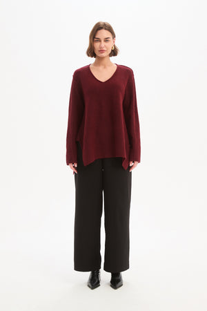 V NECK SPLIT KNIT