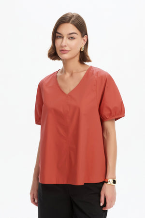 BISHOP SLEEVE POPLIN TOP clay red side angle