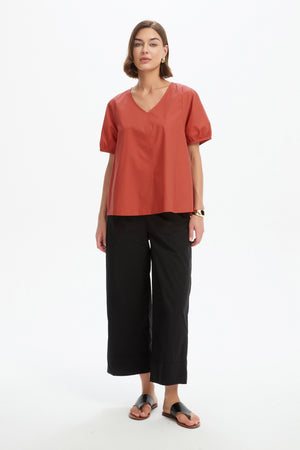 BISHOP SLEEVE POPLIN TOP clay red front