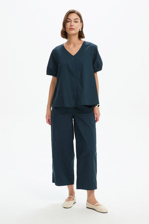 BISHOP SLEEVE POPLIN TOP ocean blue front