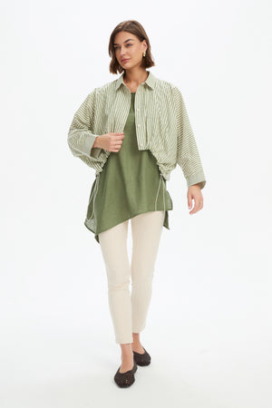 WIDE CROP STRIPE OVERSHIRT