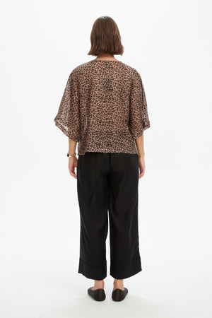 WIDE SLEEVE SHEER PRINT TOP