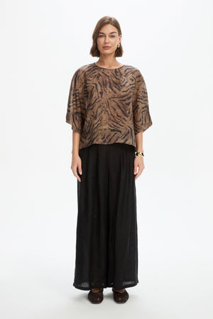 WIDE SLEEVE SHEER PRINT TOP