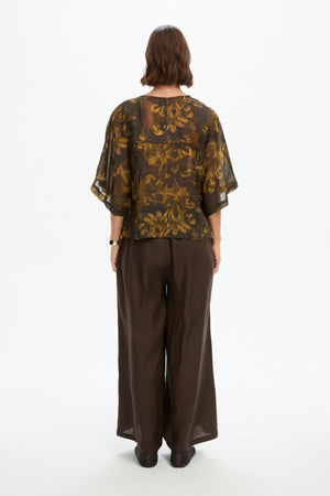 WIDE SLEEVE SHEER PRINT TOP