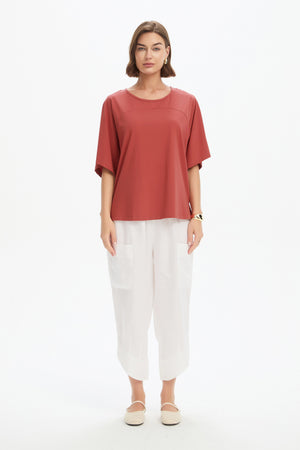 WIDE SLEEVE YOKE TEE