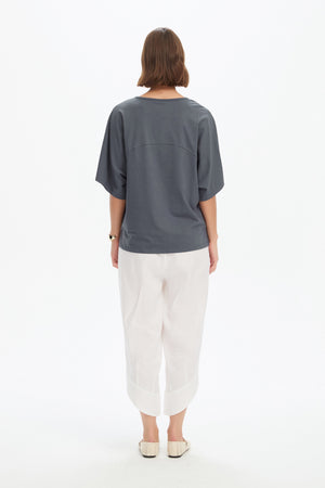 WIDE SLEEVE YOKE TEE