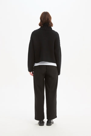 ZIP COLLAR CARDIGAN