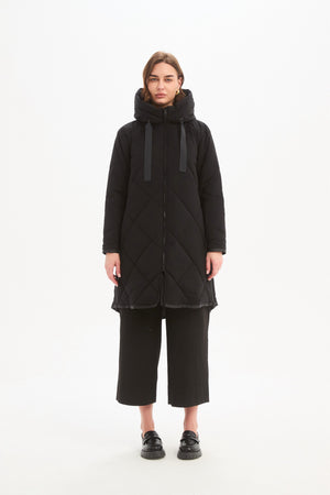Women's Quilted Longline Puffer Jacket | Zip Hem Winter Coat Black front