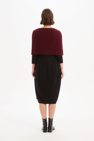 ZIP THROUGH KNIT SHAWL