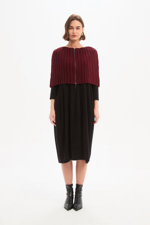 ZIP THROUGH KNIT SHAWL