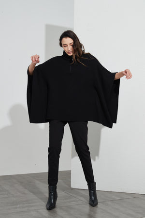 ZIP COLLAR PONCHO